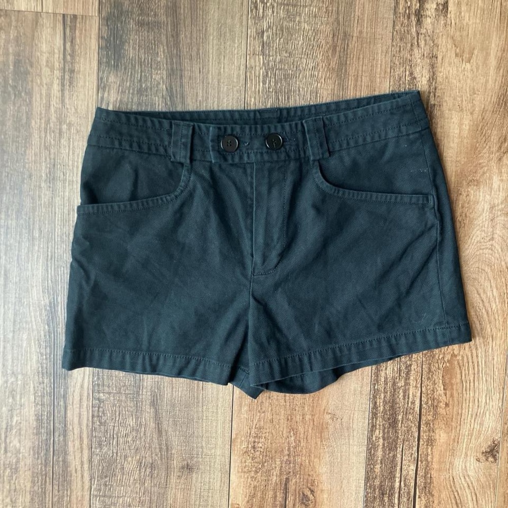 Lacoste Preppy Black Shorts size 2